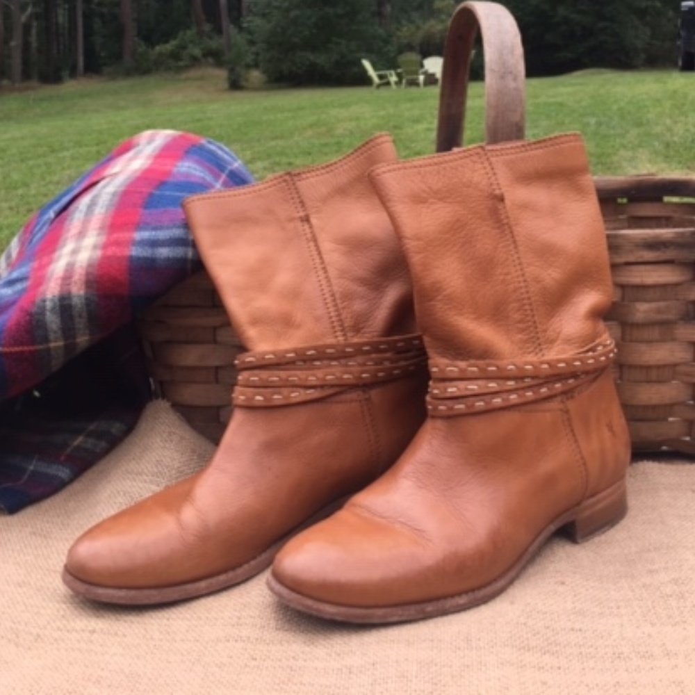 Frye Slip On Leather Shortie Boots